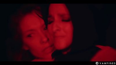 lesbo domination Vampire hump - domme Amirah fingerblasting Brat platinum-blonde Ashby Winter