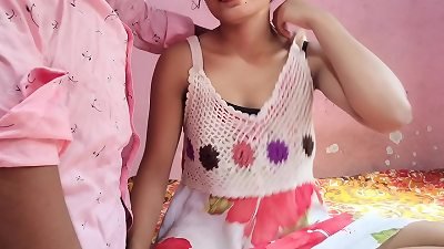 Wearing a small cloth, the doll called the uncle at her house to pummel