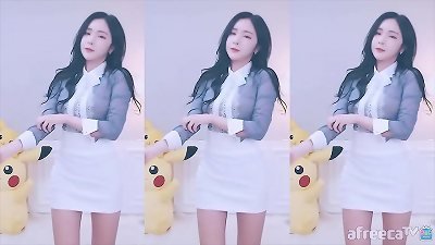 å…¬ä¼—å·ã€91æŠ¥ç¤¾ã€‘éªšé€¼ä¸»æ’­çš®ä¸˜é€è§†OLè£…æ€§æ„Ÿæ‰­è‡€å‘æµªé«˜æ½®çƒ­èˆž