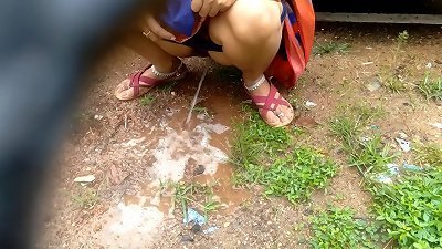 Outdoor pulverizing Indian Bhabhi In Car urinating Risky Public hump