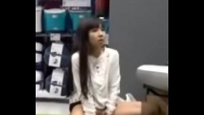 Novinha 18yo -  chinese teenage spray in  store