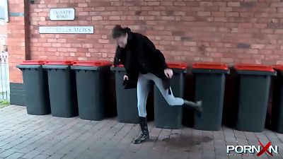 amateur nubile peeing her pants