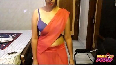Indian first-timer In Saree showing Her trimmed virgin beaver