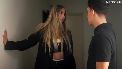 I meet my ex classmate and we end up ravaging passionately - Niputanisantaclub