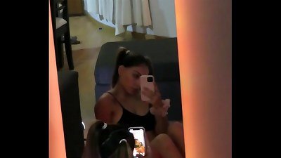 Puse una camara tapada para ver a mi sobrina mientras su madre no est&aacute;