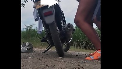 humping outdoors with the university classmate