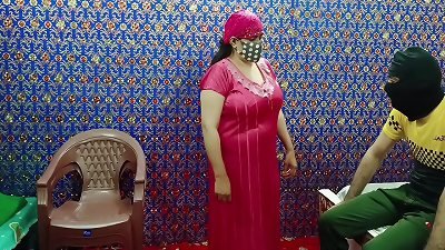 Indian Tailor boy bang-out with thick tits Bhabhi