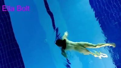 I Can&rsquo;t  Stop Watching, teen blondie get Caught swimming bare in resort pool