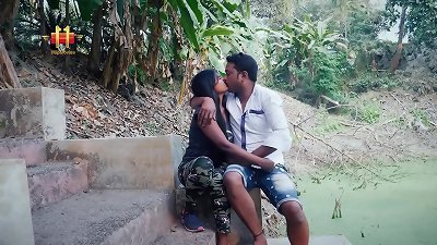 Desi girlfriend sex in park viral video,